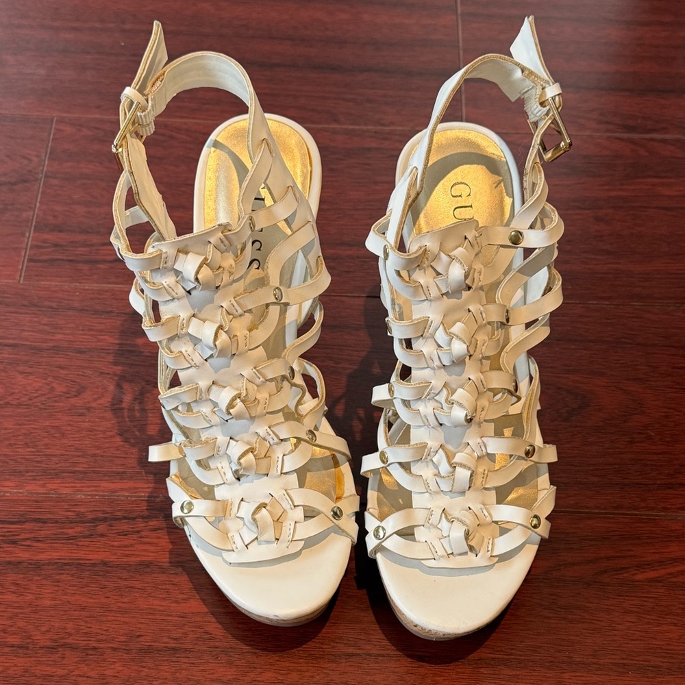 GUESS Women's Platforms wedged heels